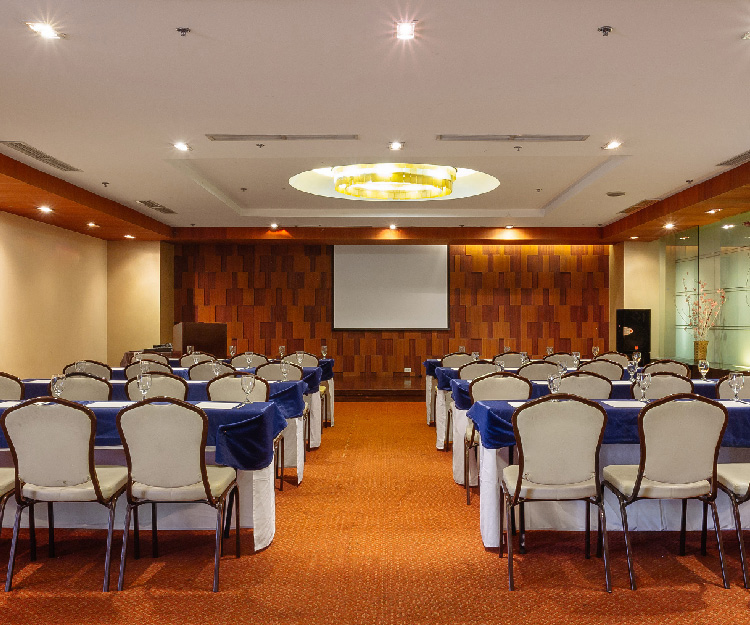 function-room-at-east-elevation-the-venue-spacely